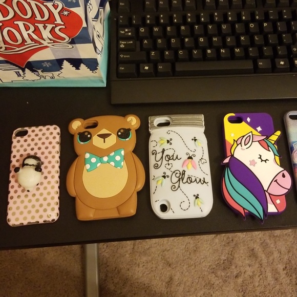 IPOD - Picture 2 of 5